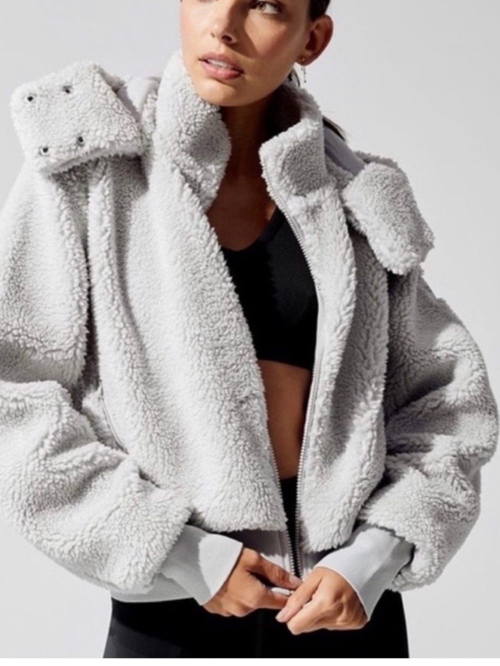 ALO Yoga Dove Foxy Sherpa Jacket-Gently Used